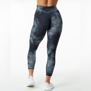 Alphalete Surface Power Leggings